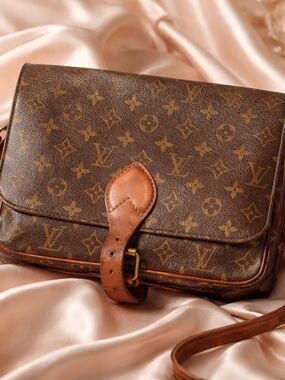 Louis Vuitton Monogram Cartouchiere GM 1988
